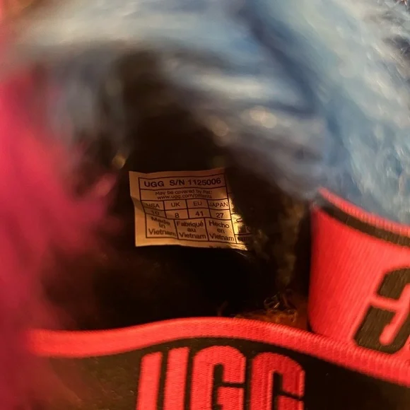 UGG Fluff Yeah Party Spots Slippers size 10 NWT - Picture 9 of 11